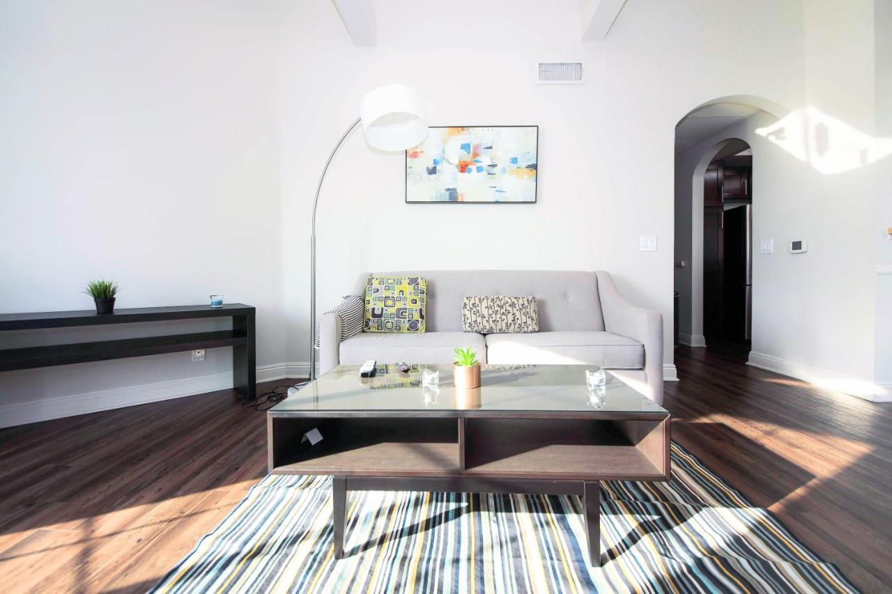 Luxury West Hollywood Apartments By Barsala Los Angeles Exteriör bild